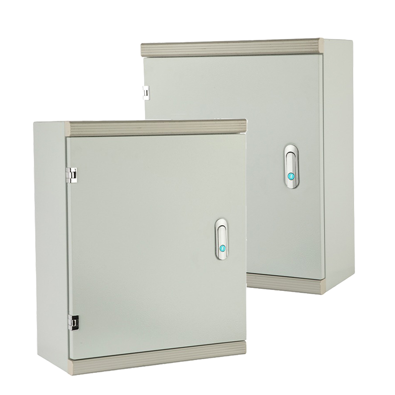 Водонепроницаемый бокс для электрооборудования лодочного причала