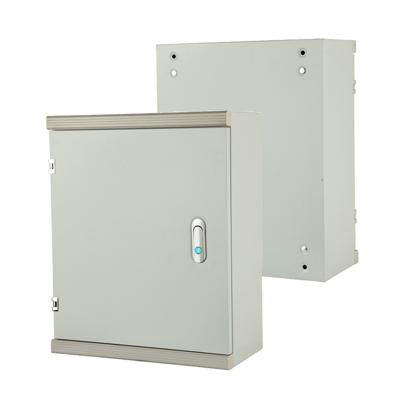 Уличный корпус с заземляющей клеммой