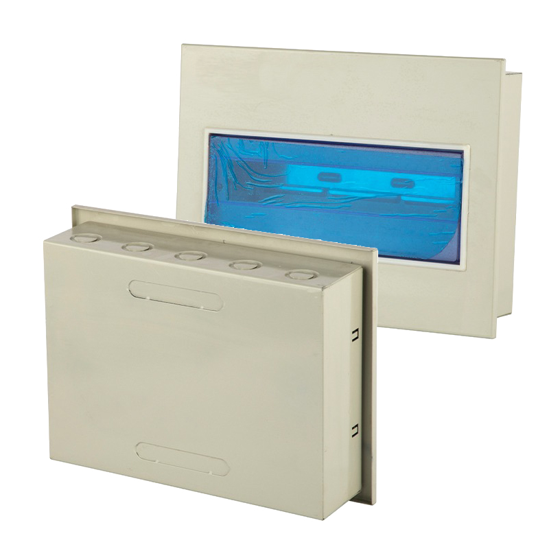 Металлический ящик для нескольких автоматических выключателей